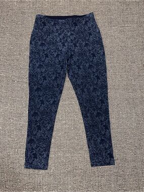 Chico's Zenergy Navy Blue Patterned Leggings